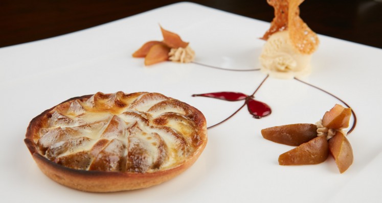 Tarte sablée aux Poires à Botzi AOP et vin cuit