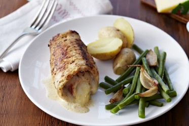 Gefülltes Trutenfilet mit Schinken und Vacherin Fribourgeois AOP